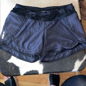 Hylete Women's hybrid Black Shorts